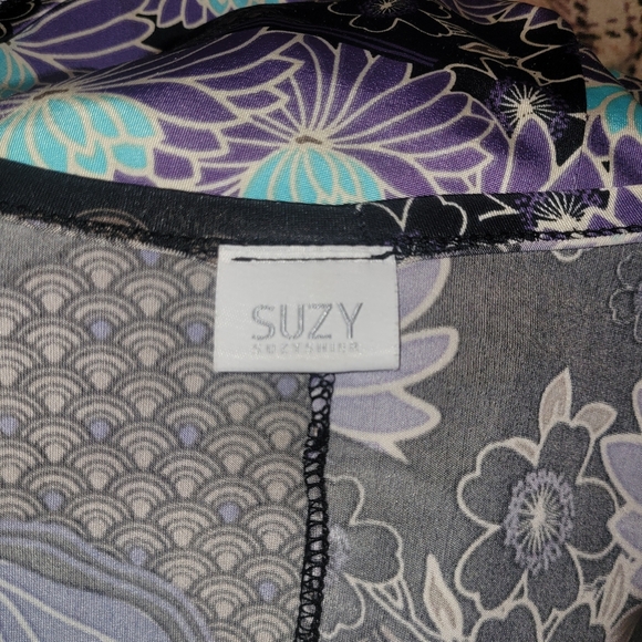 Suzy Shier Floral Kimono Style Top L - Picture 6 of 6